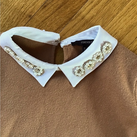 Forever 21 Sweater - Picture 1 of 4